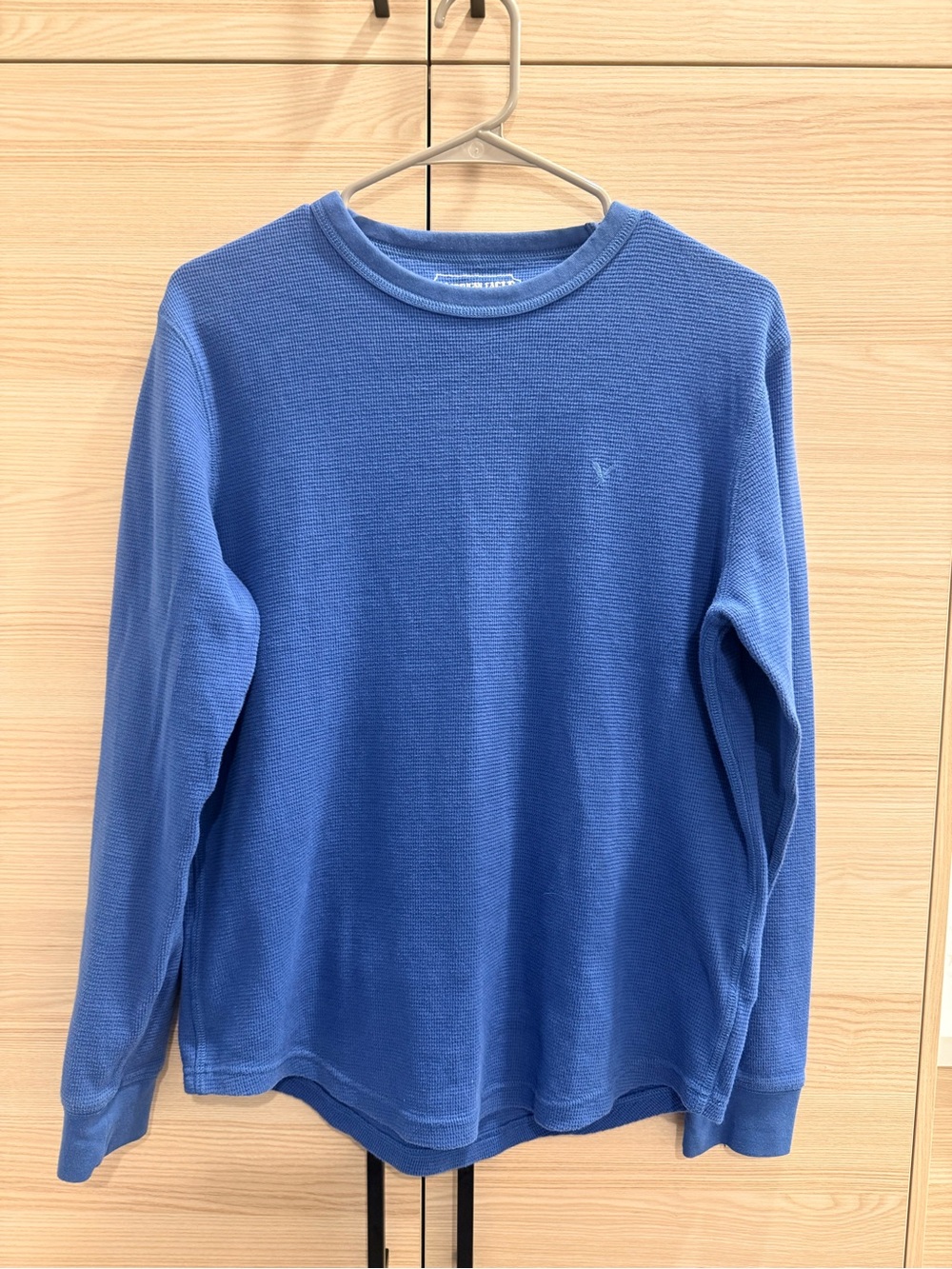 American Eagle Outfitters Men's Royal Blue Waffle Long Sleeve Crewneck